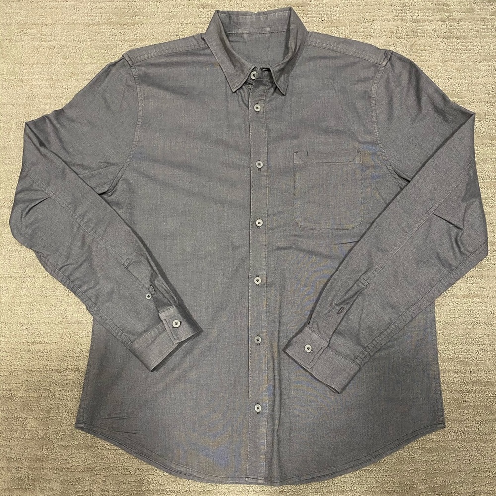 Men’s Lululemon Button Down Long Sleeve Shirt